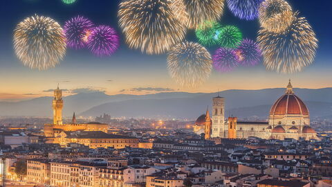 Fuegos artificiales sobre Florencia