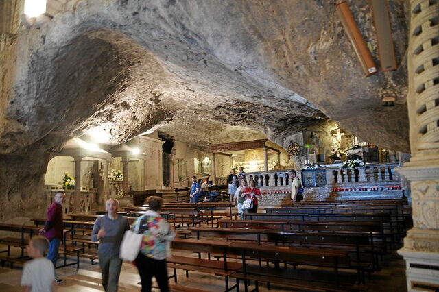 Gruta en el Monte Sant'Angelo sul Gargano