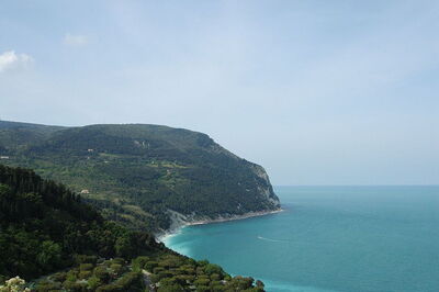 Línea costera de Le Marche