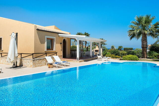 Villa Cornino, piscina