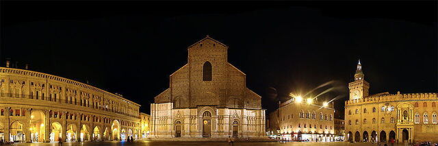 Vista de los Pórticos de Bologna por la noche