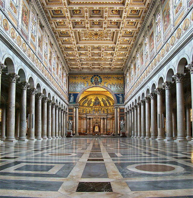 la basílica de San Pablo por dentro