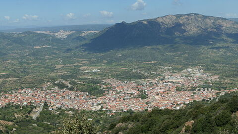 Oliena en Cerdeña