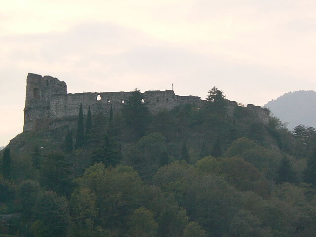 Vista del castillo de Avigliana