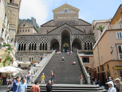 Catedral de Amalfi, Exterior