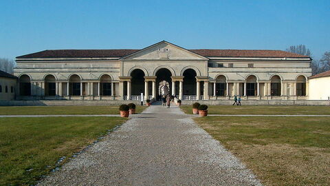 Palazzo del Te, Fachada