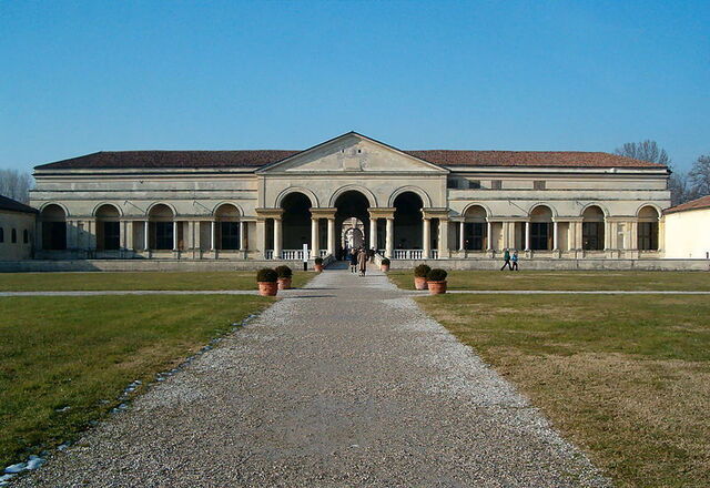 Palazzo del Te, Fachada