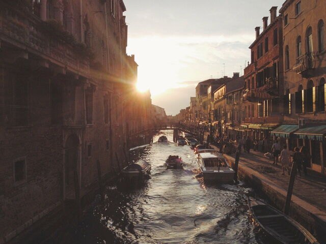 Canal en Venecia