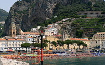 Ciudad costera de Amalfi