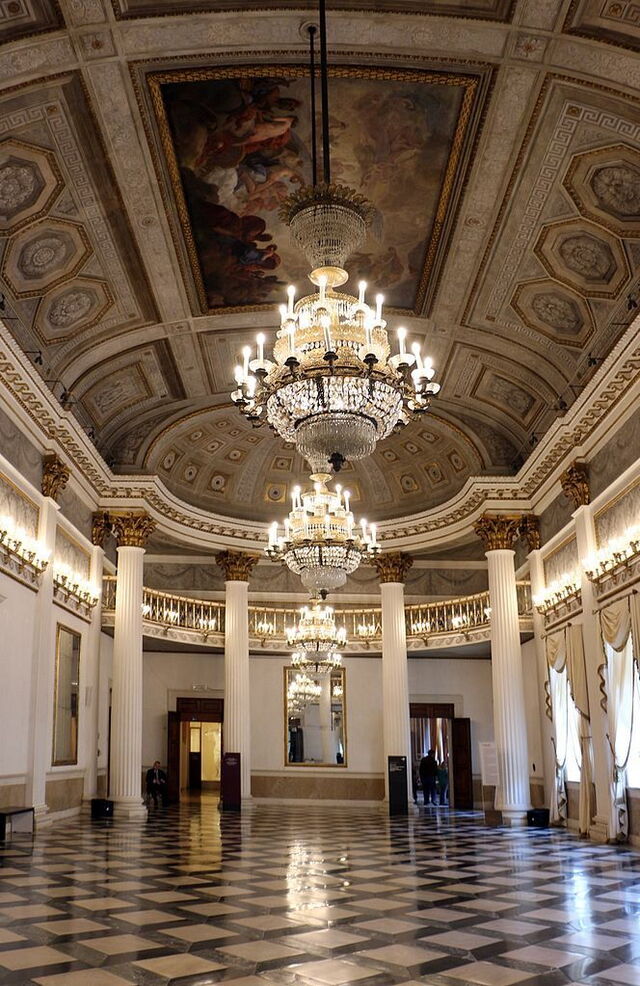 Museo Civico Correr, interior