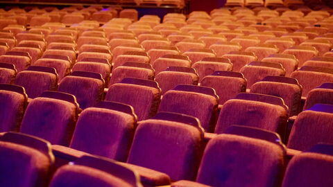 Asientos en un auditorio