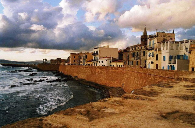 Las murallas catalanas de Alghero