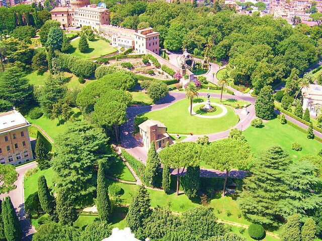 Los bonitos jardines del Vaticano