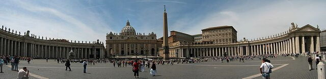 Plaza de San Pedro en la ciudad del Vaticano