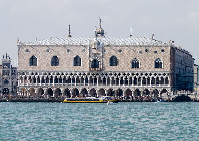 Vista del Canal del Palazzo Ducale