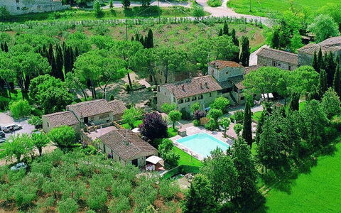 Borgo Santinovo: Vegetación, Vista Panorámica, Paisaje Natural, Diseño Urbano, Jardín Botánico, Biome, Paisaje, Botánica, Árbol, Arbusto