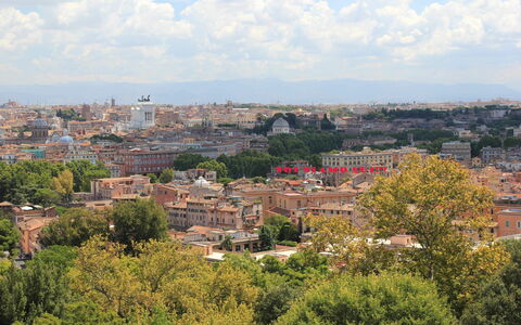 Studio Moremi': Nube, Cielo, Tiempo De Día, Edificio, Árbol, Vegetación, Barrio, Diseño Urbano, Horizonte, Barrio Residencial