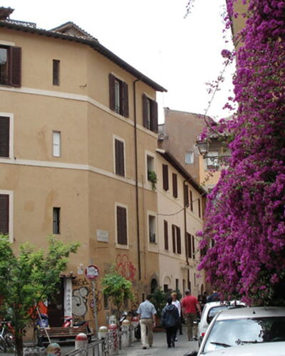 Studio Moremi': Barrio, Barrio Residencial, By, Edificio, Propiedad, Departamento, Vehículo, Arquitectura, Calle, Bienes Raíces