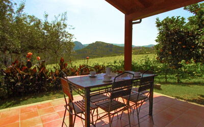 Alojamiento:&nbsp;Borgo Maisale Ulivo 160.3