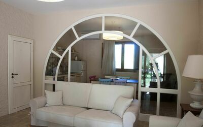 Ermitage: Habitación, Techo, Arco, Propiedad, Sala, Diseño De Interiores, Mueble, Arquitectura, Edificio, Suelo