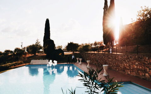 Quercia Al Poggio - Weddings And Events: Agua, Cielo, Planta, Piscina, Ligero, Azur, Botánica, Cuerpo De Agua, Árbol, Ocio