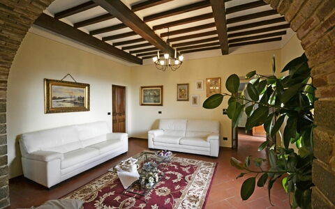 Villa Gelsomino: Habitación, Propiedad, Diseño De Interiores, Edificio, Mueble, Sala, Techo, Casa, Bienes Raíces, Casa