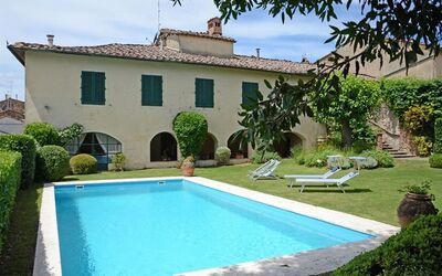 Villa Montalcinello in Siena, Private Pool - Montalcinello, Toscana, Italia