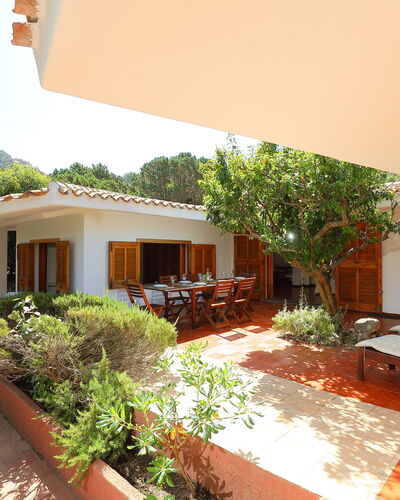 Terre Rare: Propiedad, Casa, Edificio, Bienes Raíces, Casa, Barrio Residencial, Recurso, Habitación, Patio Interior, Villa