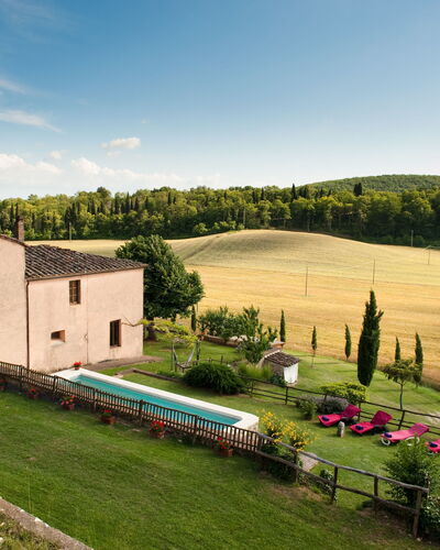 Villa Le Caggia: Propiedad, Casa, Paisaje Natural, Casa, Cabaña, Cielo, Área Rural, Casa De Campo, Inmuebles, Granja