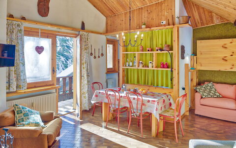The Twins Apartment - Champoluc: Habitación, Propiedad, Mueble, Casa, Edificio, Diseño De Interiores, Bienes Raíces, Cabaña, Casa, Cuarto De Troncos