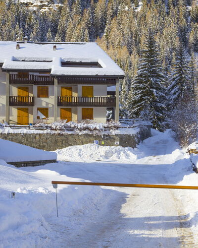 The Twins Apartment - Champoluc: Nieve, Invierno, Propiedad, Casa, Congelación, Casa, Bienes Raíces, Árbol, Cabaña, Hill Station