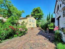 Borgo Del Castellaccio