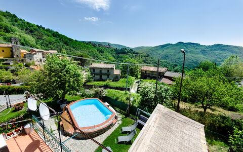 Casa Di Renzo: Propiedad, Hill Station, Bienes Raíces, Casa, Edificio, Área Rural, Cielo, Piscina, Turismo, Barrio Residencial