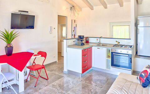 Lucrezia - San Lorenzo: Habitación, Propiedad, Mueble, Edificio, Casa, Suelo, Diseño De Interiores, Bienes Raíces, Cocina, Mesa