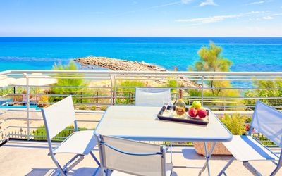 Lucrezia - San Lorenzo: Propiedad, Mueble, Vacaciones, Bienes Raíces, Mesa, Recurso, Mueble Para Exteriores, Oceano, Edificio, Casa