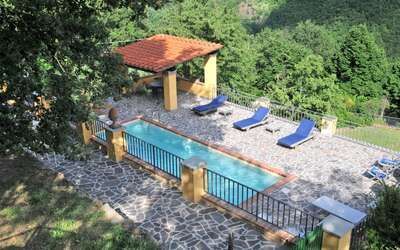 Villetta Gattaia: Planta, Árbol, Paisaje, Bienes Raíces, Ocio, Eco Hotel, Material Compuesto, Diseño Urbano, Techo, Piscina