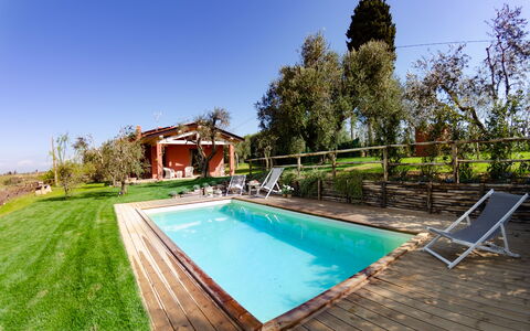 Ai Salici: Piscina, Propiedad, Bienes Raíces, Casa, Inmuebles, Casa, Hierba, Ocio, Patio Interior, Edificio