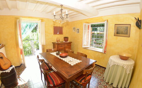 Casa Irene: Habitación, Propiedad, Mueble, Techo, Diseño De Interiores, Comedor, Edificio, Casa, Mesa, Suelo