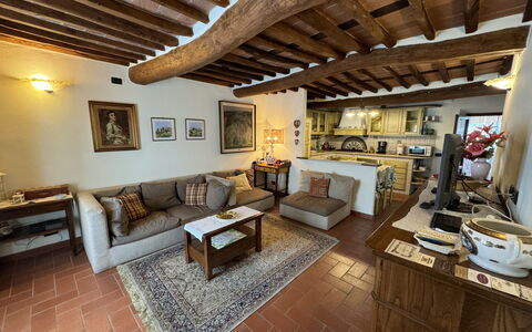 Casa Max: Mesa, Sofá, Mueble, Marco, Madera, Sala, Diseño De Interiores, Sofá Cama, Piso, Librero