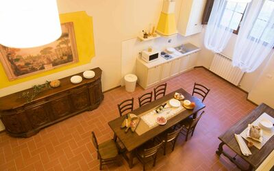 Appartamento 11 Cabernet: Habitación, Propiedad, Diseño De Interiores, Mueble, Suelo, Producto, Sala, Edificio, Casa, Suite