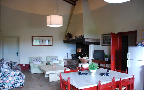 agriturismo-cabbiavoli-chianti-multiproperty-casa-guardia-living-room