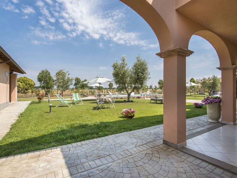 villa-marina-velca-tarquinia-villa-external