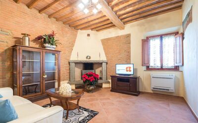 Turchese: Propiedad, Habitación, Edificio, Diseño De Interiores, Mueble, Casa, Techo, Bienes Raíces, Sala, Suelo