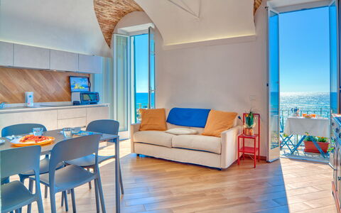 Il Balcone Sul Prino - Imperia: Habitación, Mueble, Azul, Propiedad, Diseño De Interiores, Edificio, Suelo, Azur, Sala, Turquesa