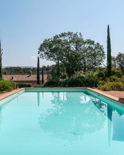 Lavacchio 12: Agua, Cielo, Planta, Propiedad, Piscina, Azur, Árbol, Sombra, Cuerpo De Agua, Ocio