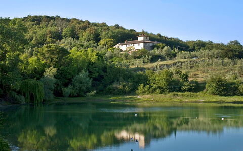 Ricavoli: Cuerpo De Agua, Paisaje Natural, Los Recursos Hídricos, Naturaleza, Agua, Reflexión, Vegetación, Reserva Natural, Río, Banco