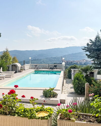 Poggi 622: Piscina, Recurso, Eco Hotel, Inmuebles, Mueble Para Exteriores, Hacienda, Paisajismo, Ocio, Jardín, Villa