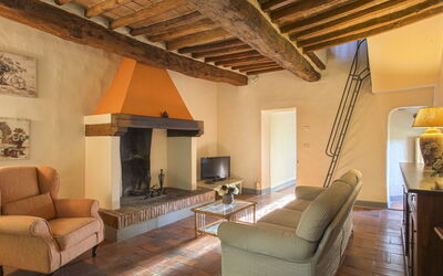 Alojamiento:&nbsp;Campiglia 617.5