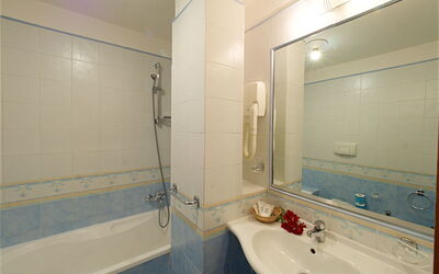 Alojamiento:&nbsp;Three-Room Classic 610.2