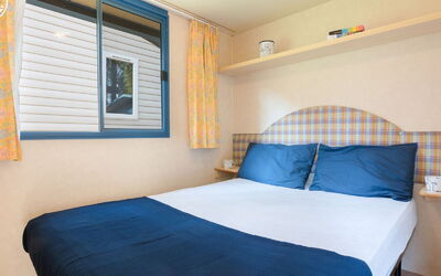Alojamiento:&nbsp;Camping Village Baia Blu la Tortuga 646.4